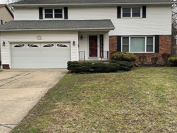 2nd image of 1374 S Lyn Cir