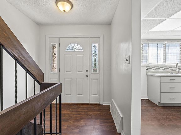 5th image of 1373 S Waggoner Rd #6