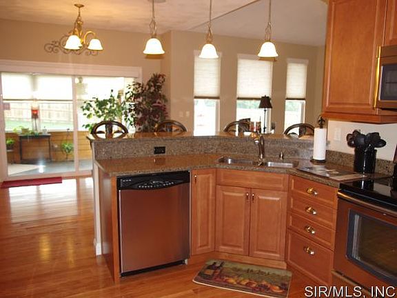 4th image of 7001 Magona Ct