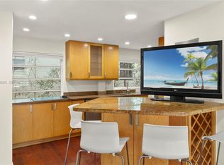 Norma Condo, Miami Beach, FL 33139