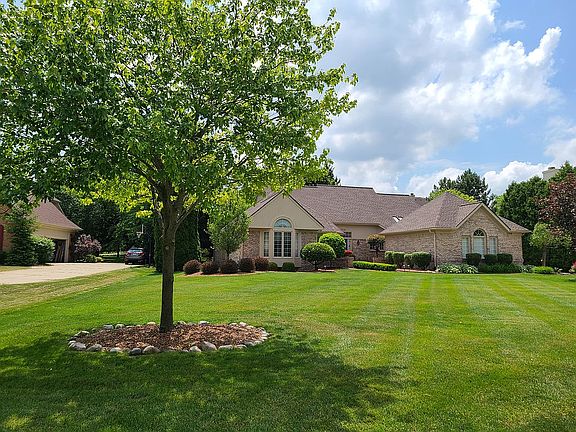 2nd image of 17518 Rolling Woods Cir