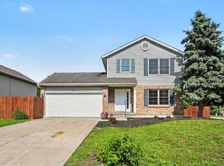 596 Pine Hill Pl, Trenton, OH 45067