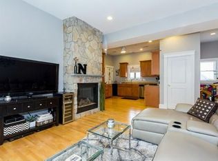 148 Lowell St #1, Somerville, MA 02144