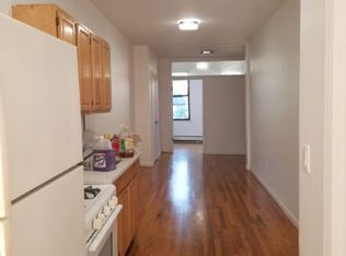 96 Scholes St APT 3R, Brooklyn, NY 11206