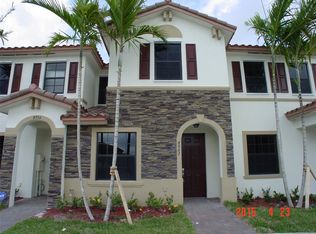 8962 W 35th Way, Hialeah, FL 33018