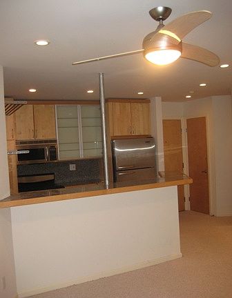3rd image of 650 The Vlg Unit 310