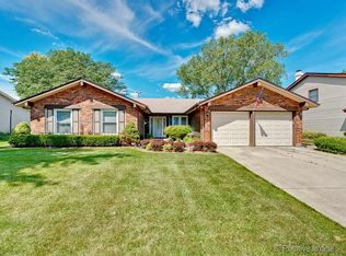 182 Circle Ave, Bloomingdale, IL 60108