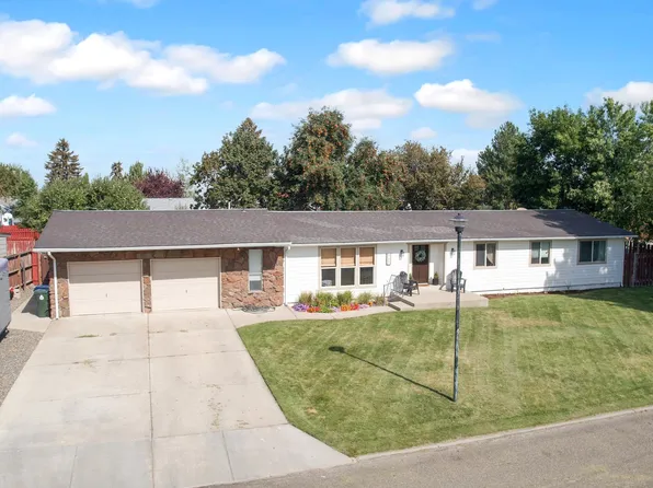 111 Hillcrest Dr, Baker City, OR 97814