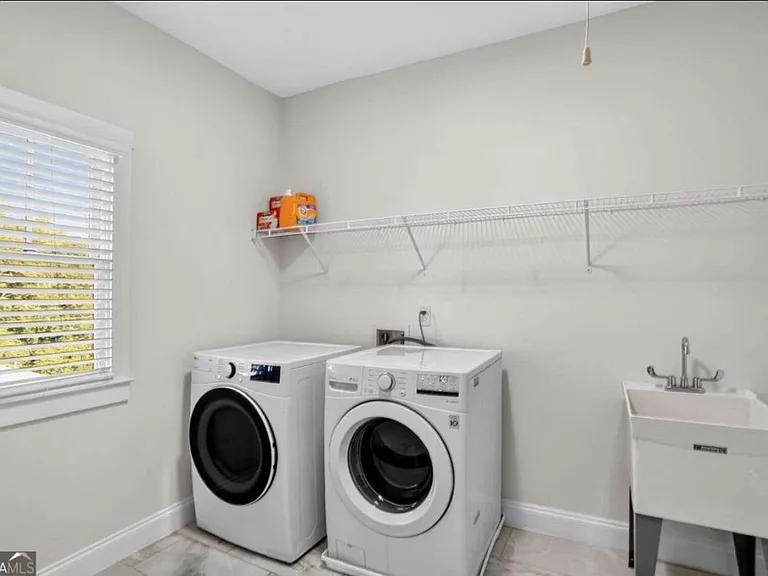 1170 Moton Ave SW — Photo 21