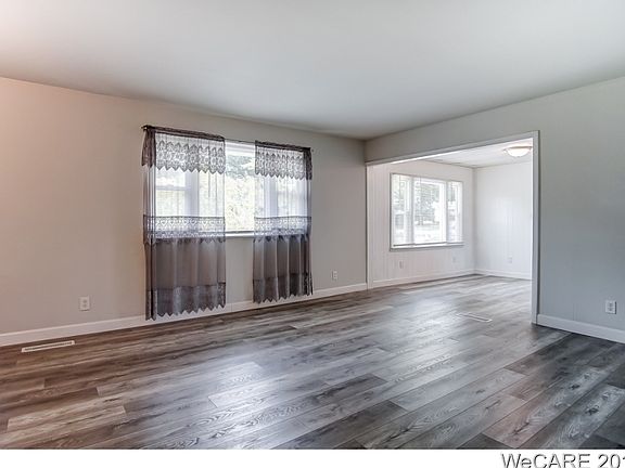 4th image of 1738 Leland Ave