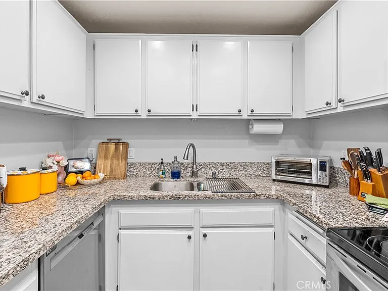 22886 Hilton Head Dr #139 — Photo 8