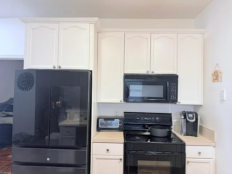 11937 Sturbridge Ln #10B — Photo 8