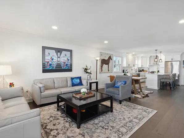 9606 Monmouth Ave Unit 1, Margate, NJ 08402