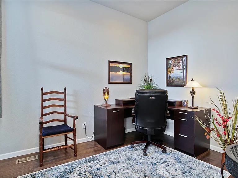 3631 New Haven Cir — Photo 14