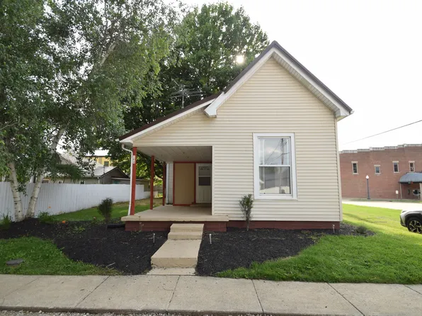 104 S Madison St, Darlington, IN 47940