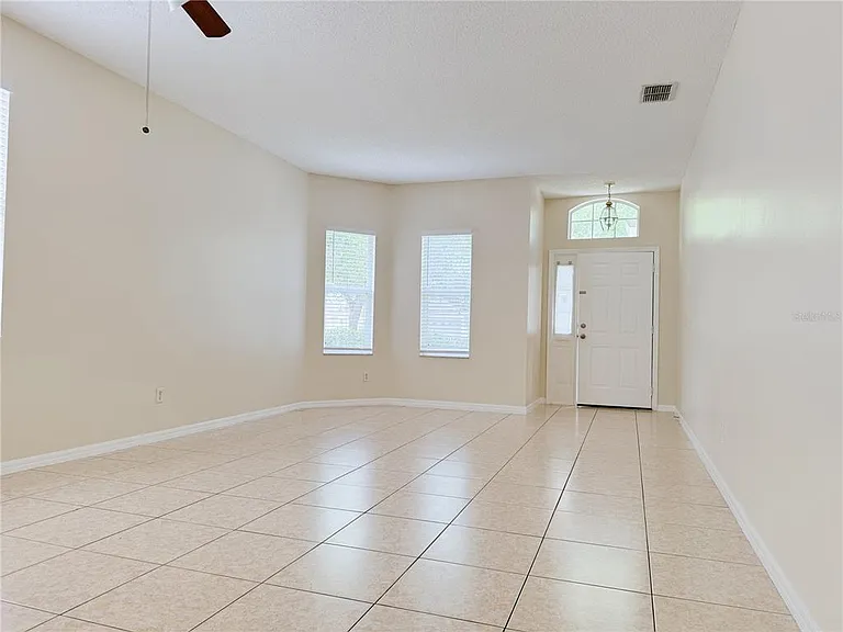 4932 Bellthorn Dr — Photo 6