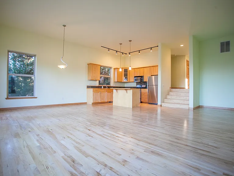 2160 Salmon Ln — Photo 3