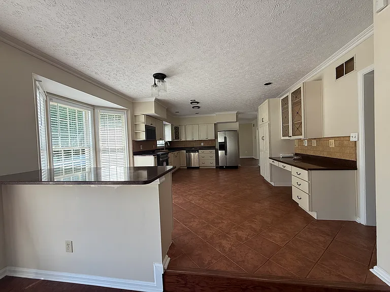 101 Tarks Ln — Photo 8
