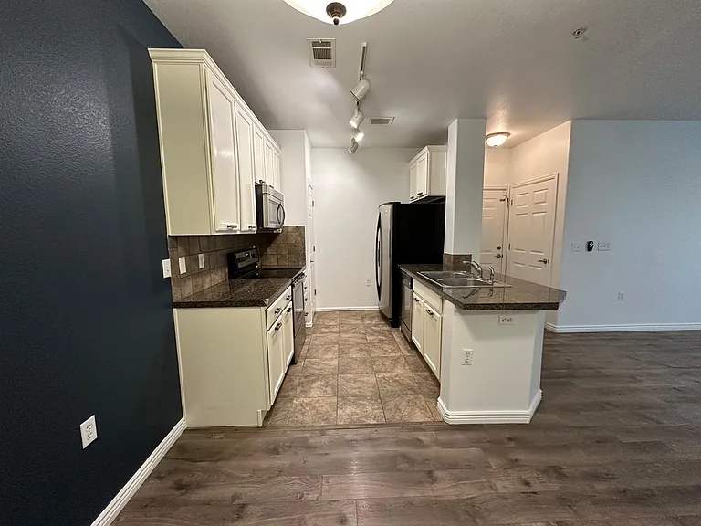 2672 S Cathay Way #103 — Photo 47