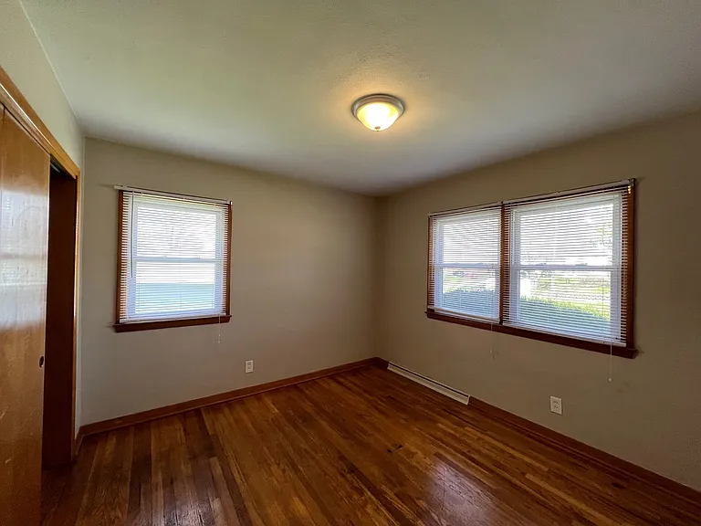 7218 Maryland Dr — Photo 11