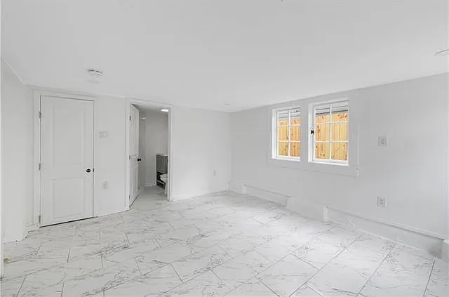 2340 Broadway St — Photo 23