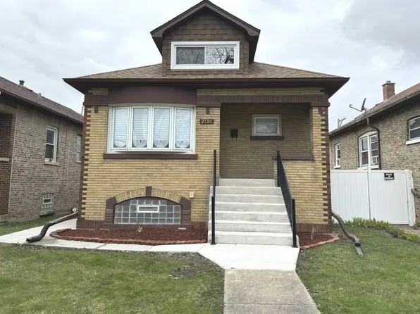 2136 S 16th Ave, Broadview, IL 60155