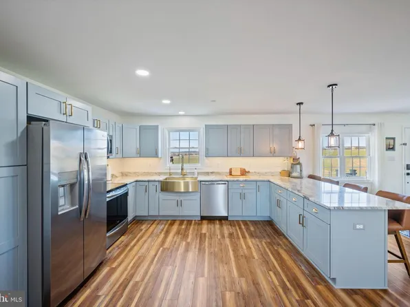 118 S Clear Ridge Rd, New Windsor, MD 21776
