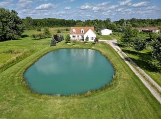 6405 Starville Rd, Cottrellville, MI 48039