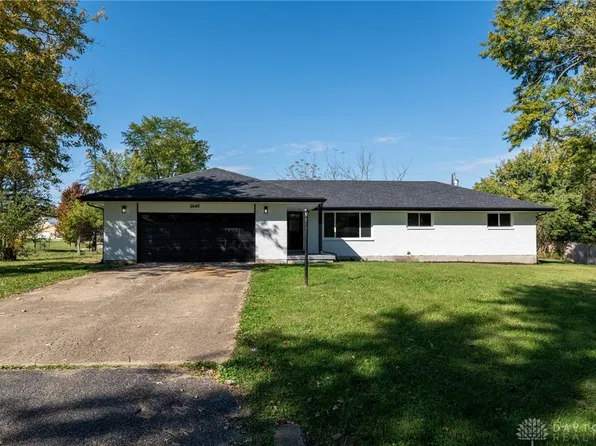 2640 N Emerald Dr, Dayton, OH 45431
