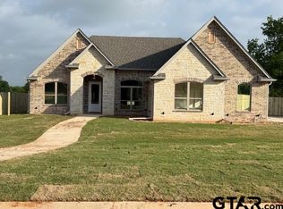 512 Artesian Meadows Dr, Bullard, TX 75757