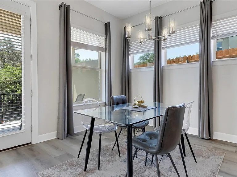 5820 Harper Park Dr #3 — Photo 4