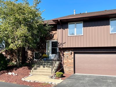 8913 Riviera Pkwy, Orland Park, IL, 60462