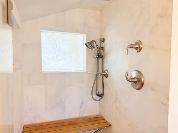 322 E Arrellaga St, Santa Barbara, CA 93101