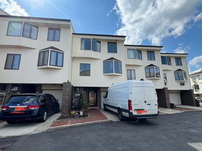 12008 Riviera Ct #18A, Flushing, NY, 11356