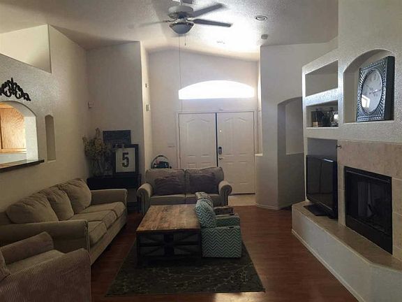 4th image of 10594 E 39th Pl