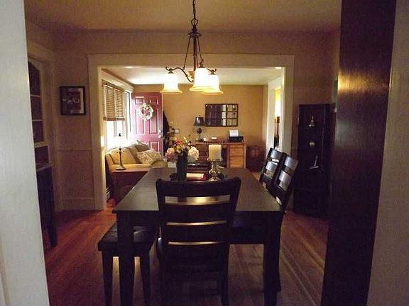 5th image of 106 Caporal St