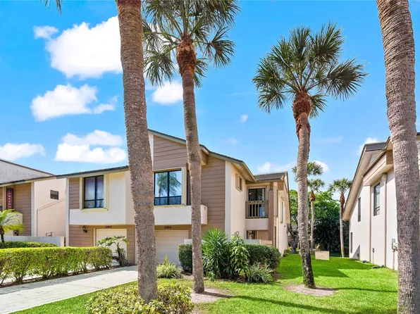 22915 Ironwedge Drive #V-4, Boca Raton, FL 33433