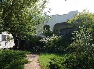 9004 Beacon Ave S, Seattle, WA 98118