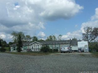 9 Indigo Bunting Ln, Candler, NC 28715