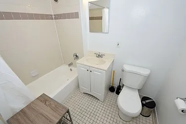 Rented by Eisenberg Exclusives