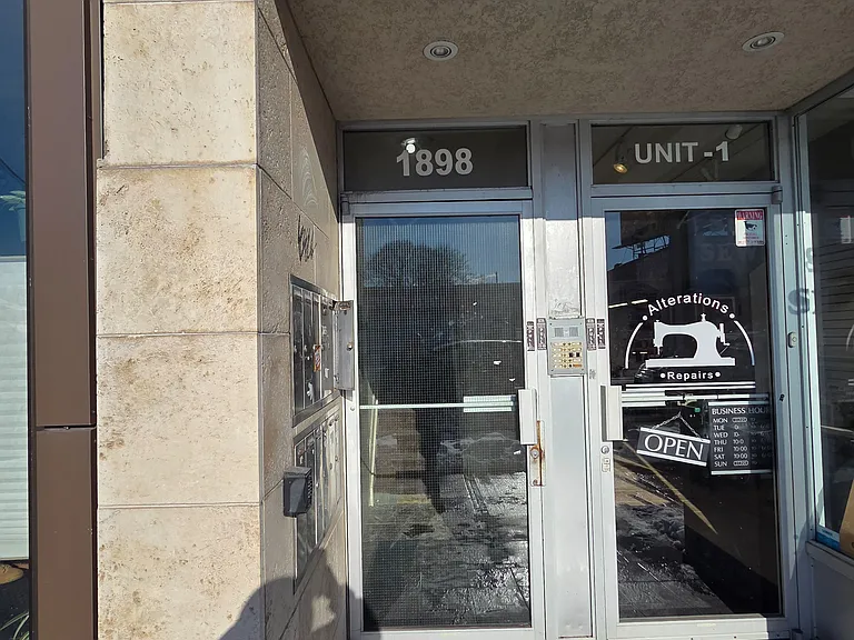 1898 Danforth Ave #302 — Photo 1
