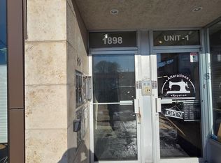 1898 Danforth Ave #303, Toronto, ON M4C1J4
