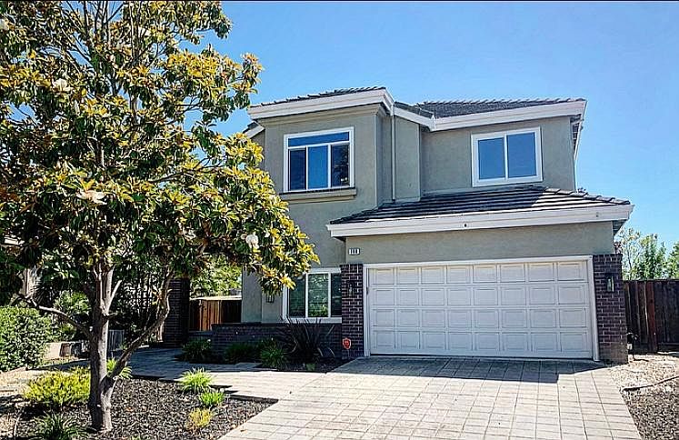 1st image of 108 Blackstone Dr