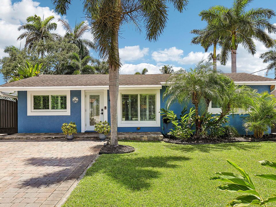 1st image of 4716 SW 35th Avenue