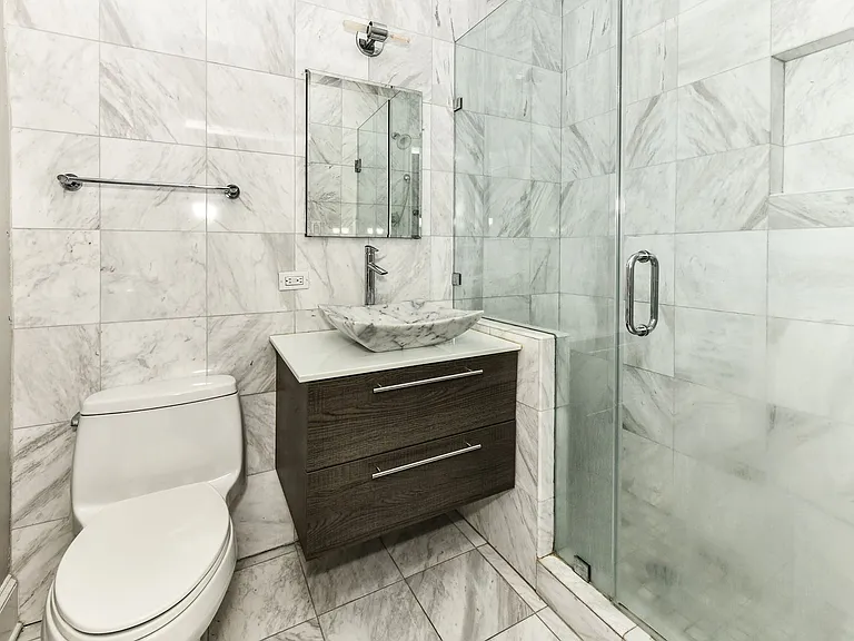 1227 15th St NW — Photo 33