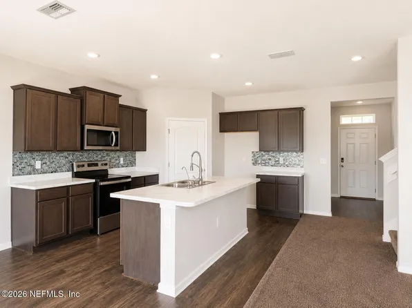 3352 GARDEN BROOK Road, Jacksonville, FL 32208