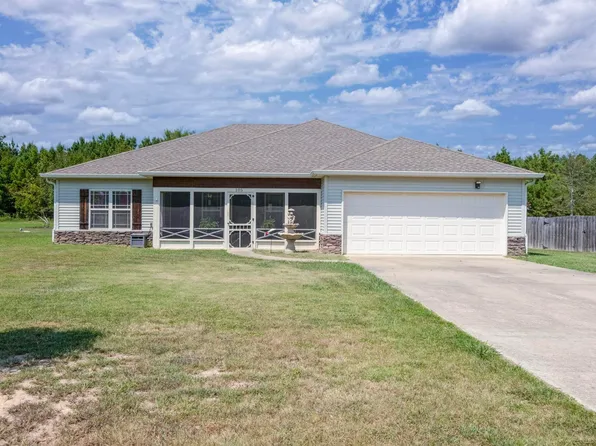 105 Crystal Valley Rd, Searcy, AR 72143