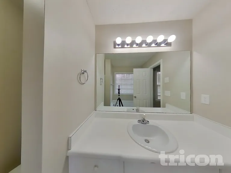 3746 Windy Hill Dr SE — Photo 8