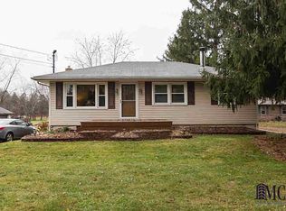 8249 Whiteford Center Rd, Ottawa Lake, MI 49267