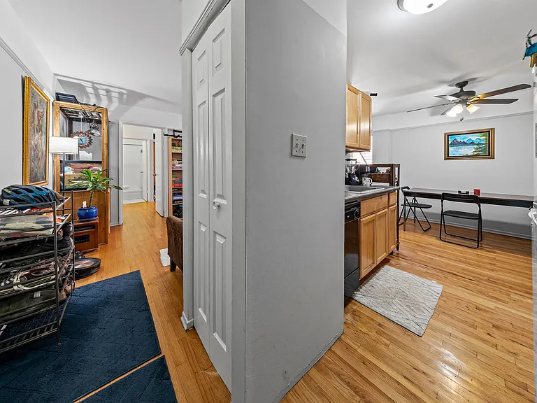 6122 N Winthrop Ave #400 — Photo 12
